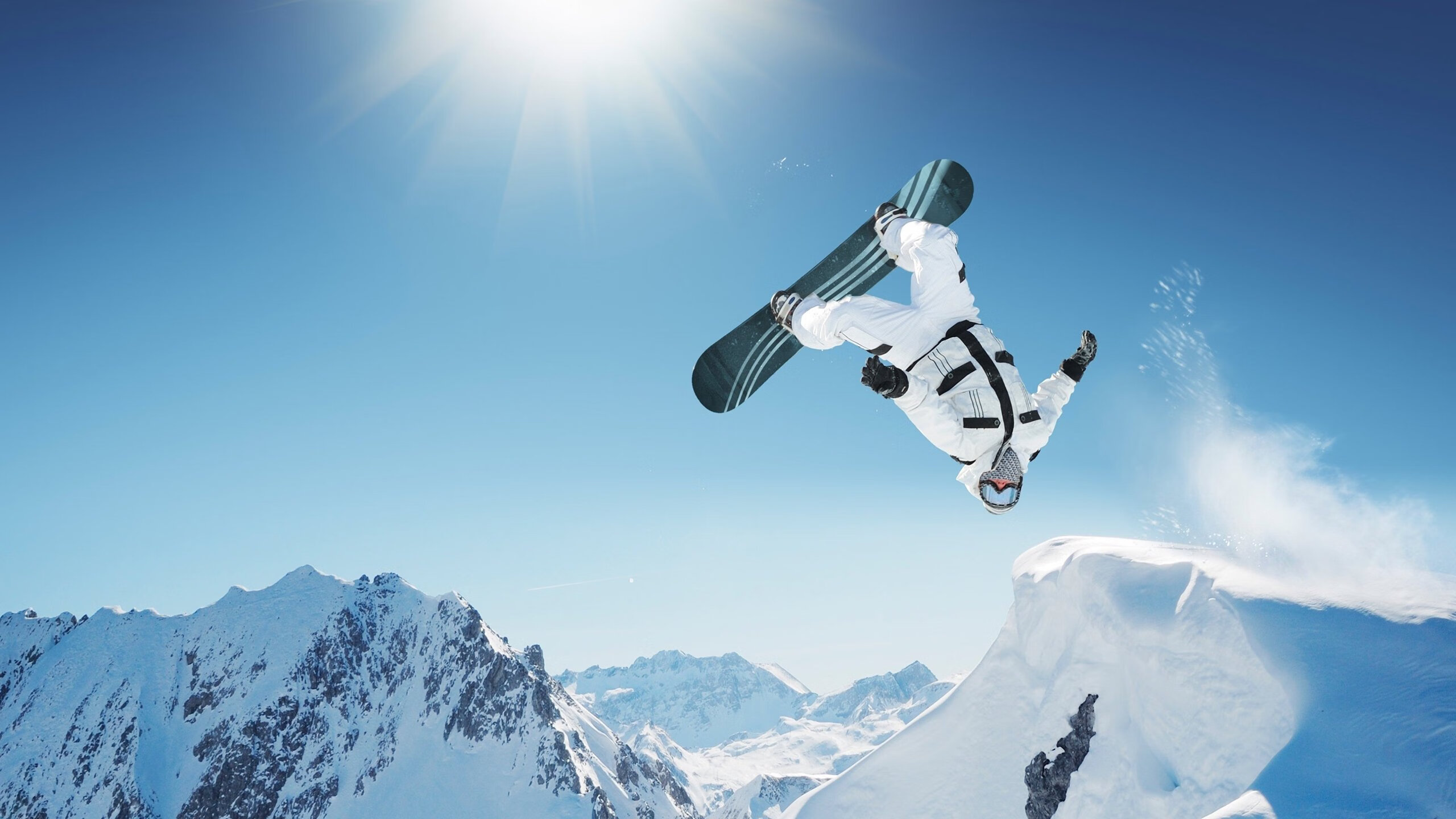 攀岩青年组比赛首次实现电视转播，攀岩青年组比赛首次实现电视转播的是谁