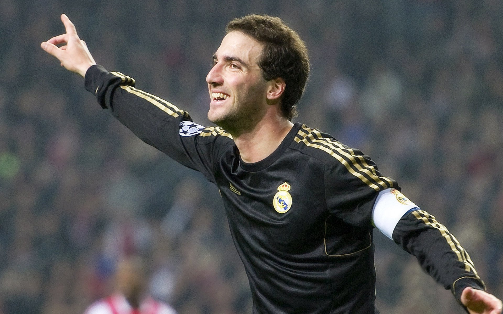 MILAN SPORTS中国站-世界杯经典对决：永恒回忆，感动无数！，世界杯经典比赛集锦