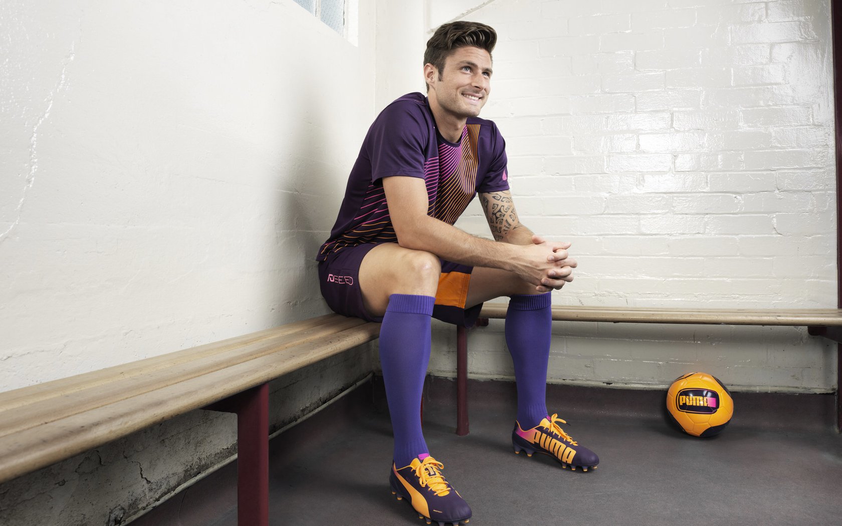 多国家协作打造国际足球创新联盟,推动全球体育科技合作,国际足联合作伙伴