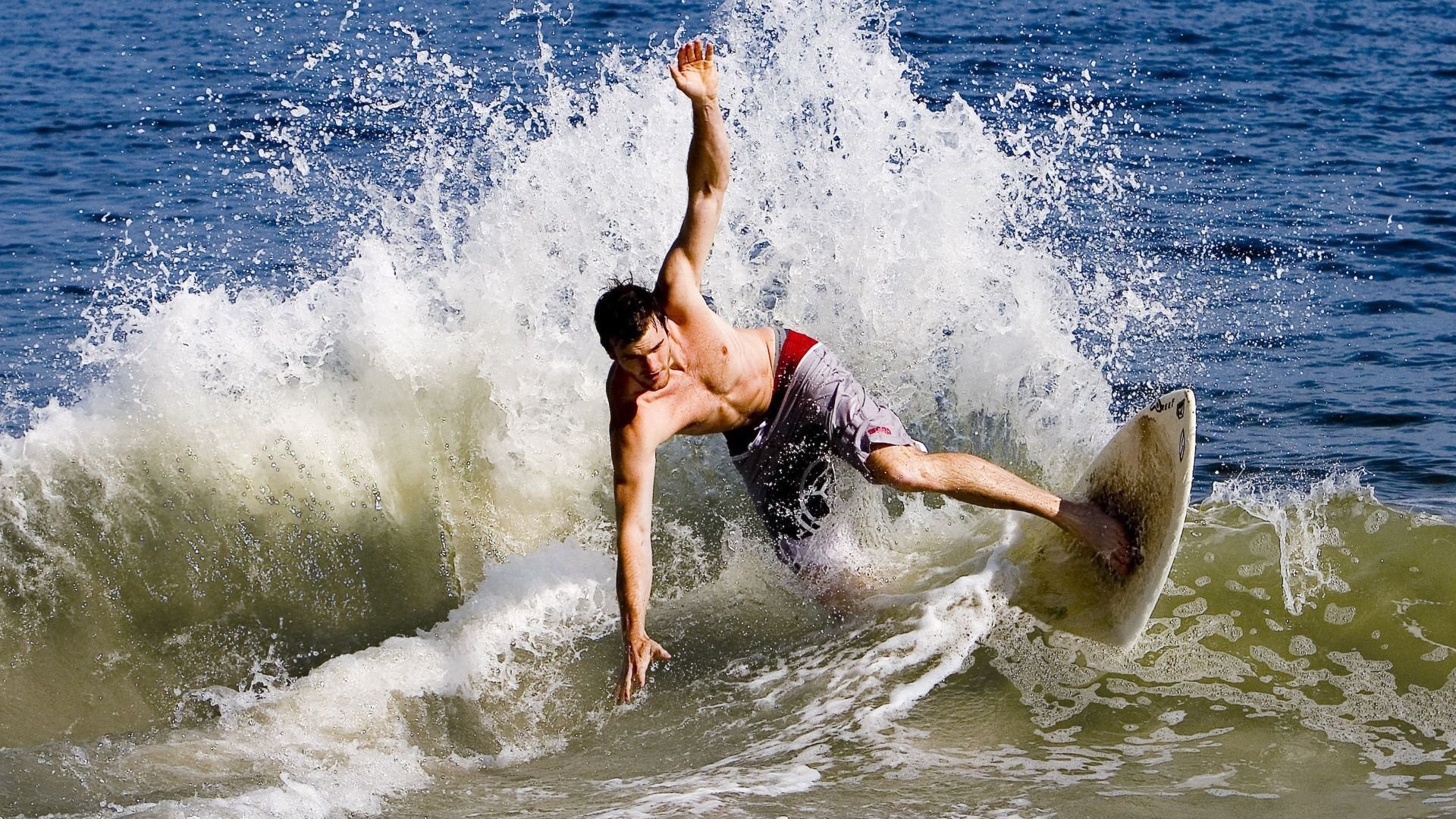 新闻中心发布国际射击联合会赛事直播转播声明,国际射击联合会射击比赛规则